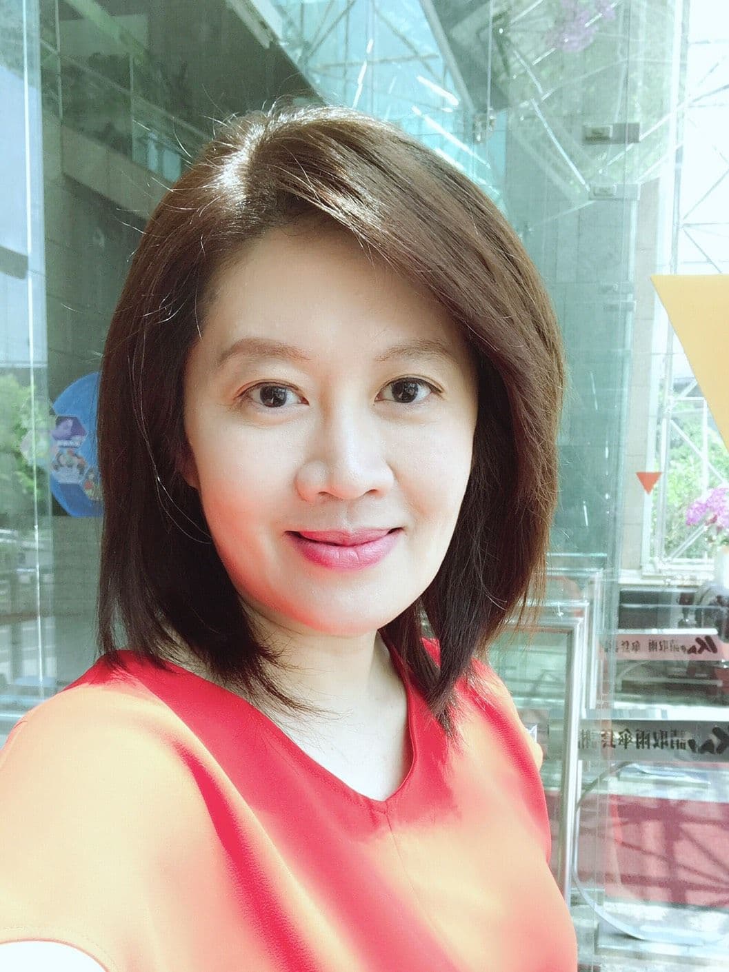 邱文仁 (Monica Chiu)